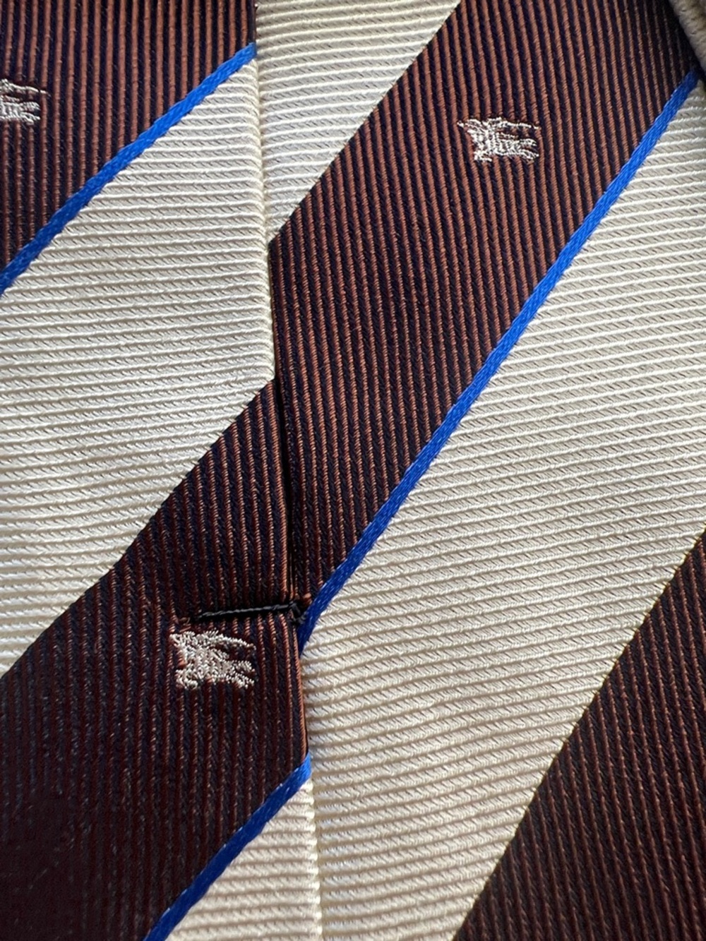 Vintage Burberry Brown, Ivory and Blue Striped Classic Silk Tie Made in Italy - Picture 14 of 17
